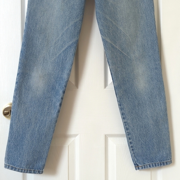 Gap 90's Vintage Classic Medium Wash High Rise Slim Fit Straight Leg Jeans 9/10 - Picture 3 of 14